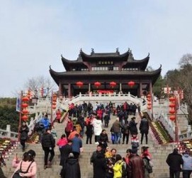 遵化市湖北旅游攻略(七月湖北旅游攻略)