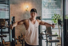 遵化市肌肉男模(肌肉男模板)