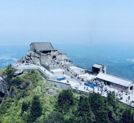 遵化市湖南旅游攻略(武汉到湖南旅游攻略)