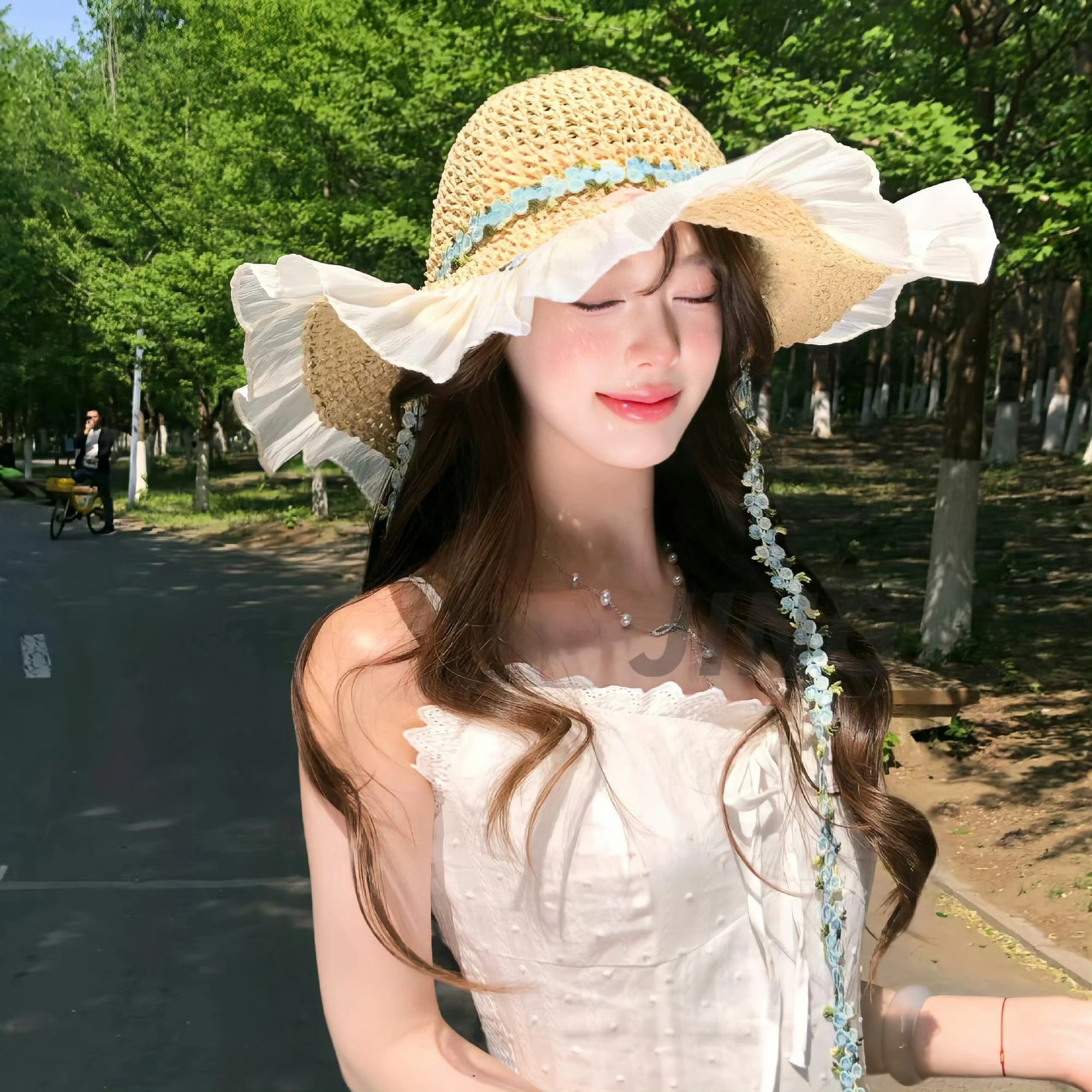 遵化市伴游女生许曼姿的资料