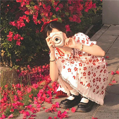 遵化市伴游女生镇凝莲