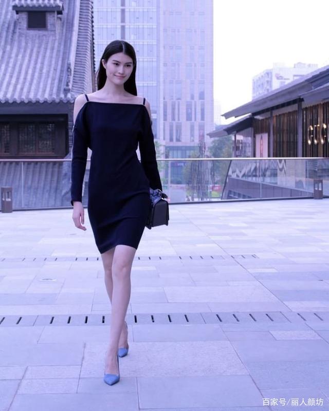 名模(名模黑珍珠)